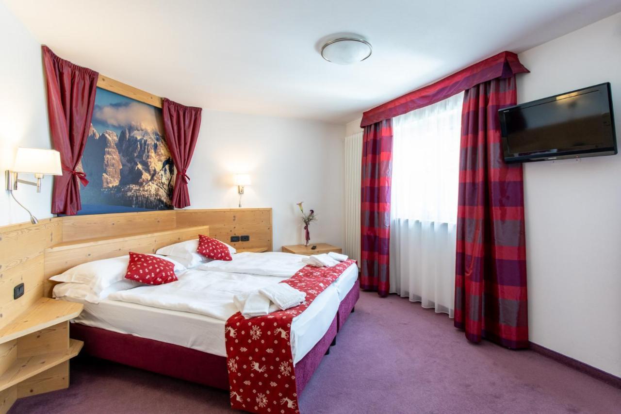 Ciasa Alpina Relax Hotel Moena Kültér fotó