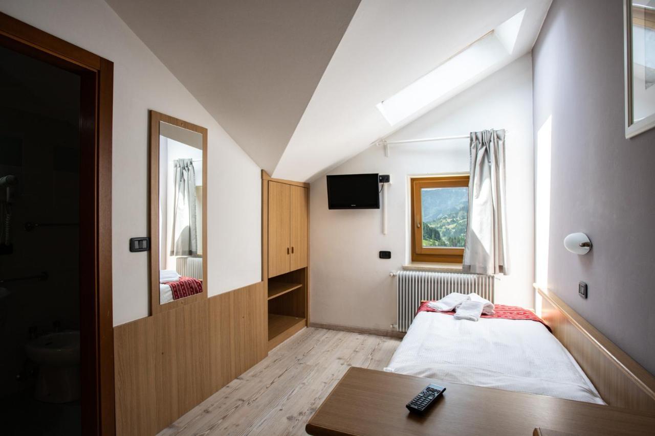 Ciasa Alpina Relax Hotel Moena Kültér fotó